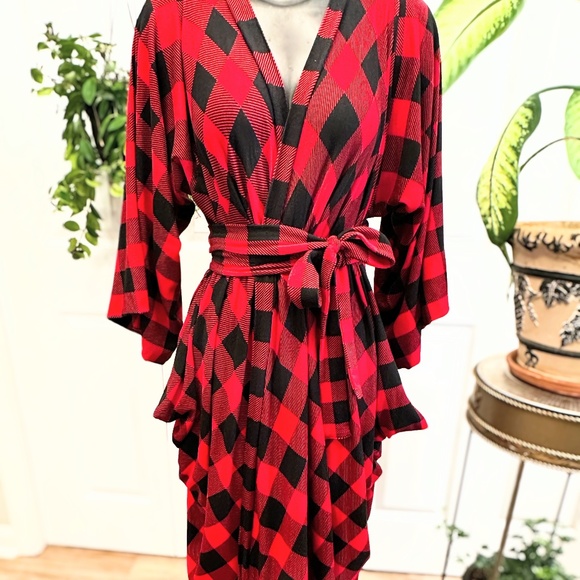 LIKE NEW Onion Cut & Sewn kimono duster - Picture 5 of 10